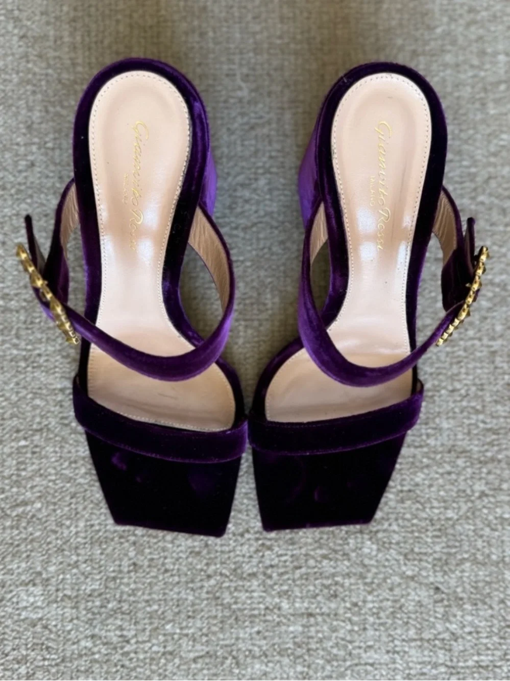Gianvitto Rossi Wondy sandals